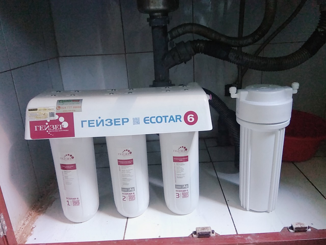 Hình ảnh lắp đặt máy lọc nước nano Geyser Ecotar 6