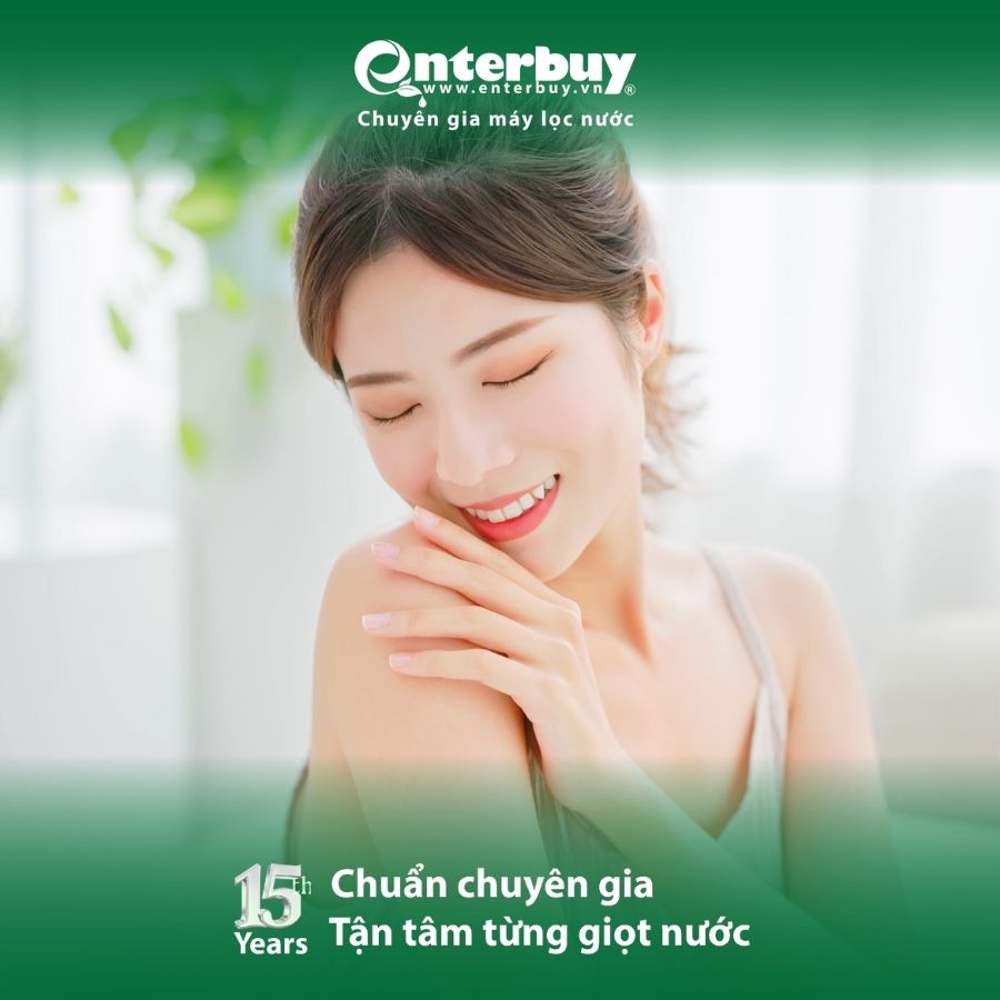 Khoáng chất trong nước giúp bảo vệ làn da của người dùng