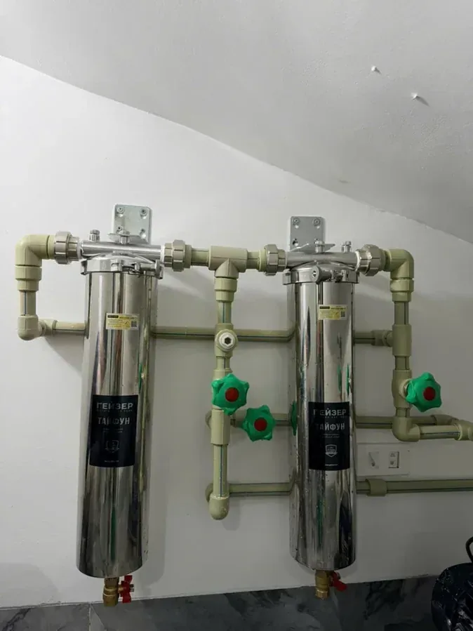 Lọc tổng Geyser phù hợp với căn hộ nào? Cách chọn đúng theo nguồn nước và không gian lắp