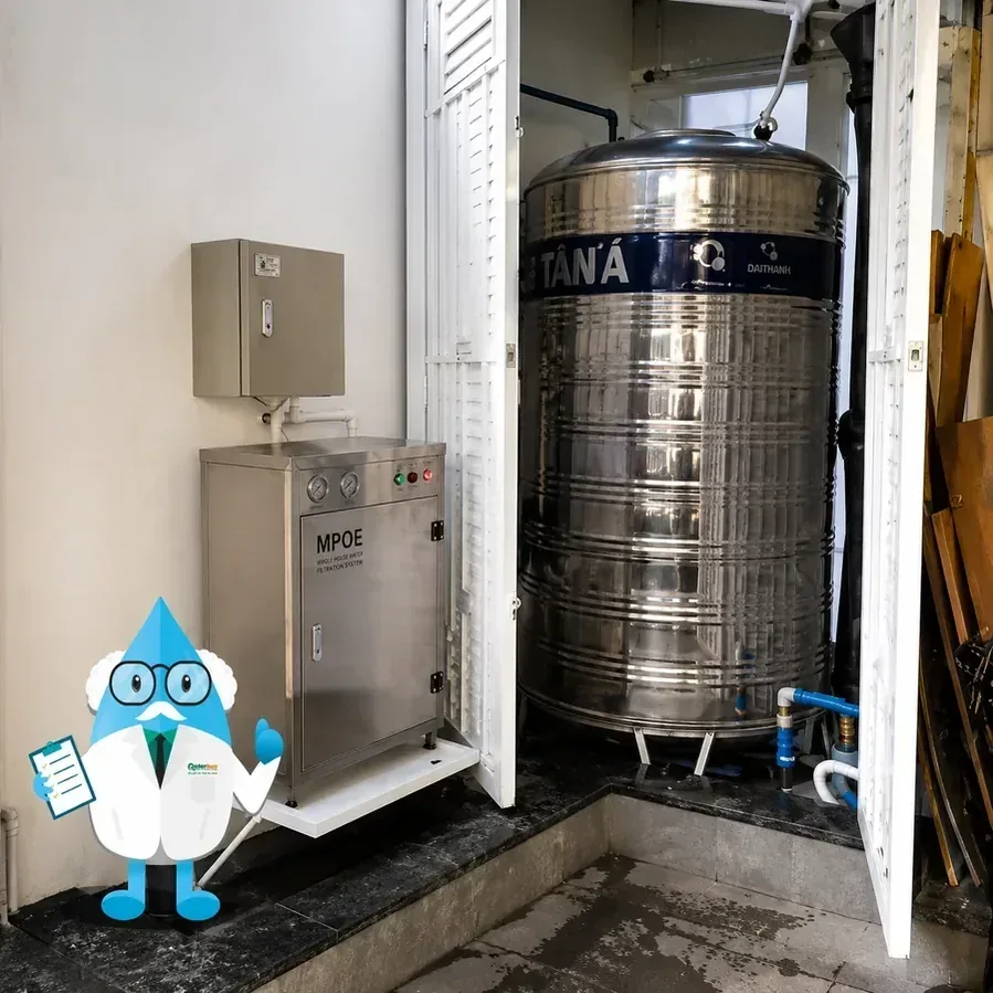 Ảnh thực tế lọc tổng Cleansui trong bài so sánh Karofi Cleansui AO Smith Geyser Ecotar