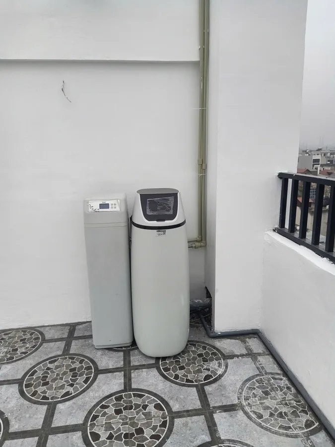 Chi phí bảo trì lọc tổng gia đình: phụ thuộc nhãn hàng hay nguồn nước?